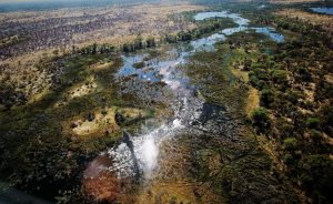 Botswana und Simbabwe – wo die Wildnis lebt und das Herz der Natur pulsiert