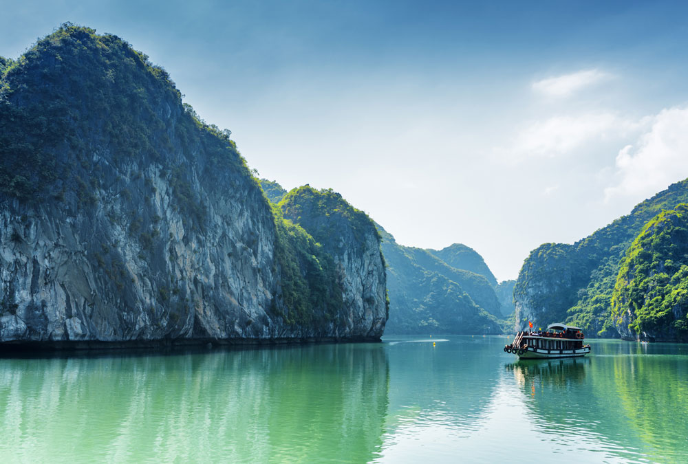 vietnam halong bay