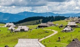 Almhütten, Ahrntal, Südtirol, Italien