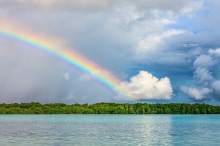 Indonesien Bali Regenbogen